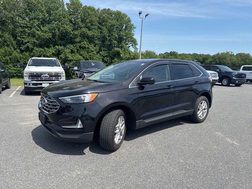 Agate Black Metallic 2022 Ford Edge SEL