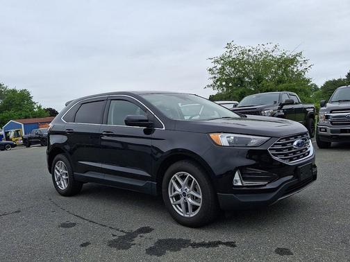 Agate Black Metallic 2022 Ford Edge SEL