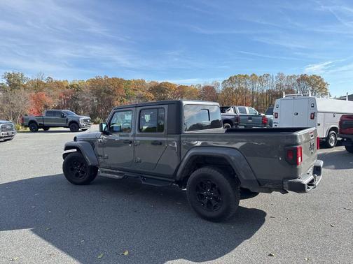 2021 Jeep Gladiator Willys 4x4