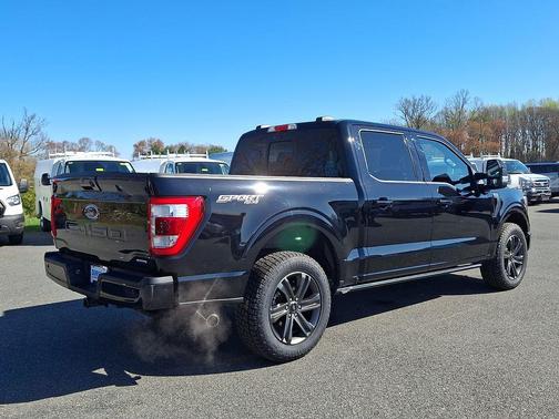 Agate Black Metallic 2023 Ford F-150 Lariat