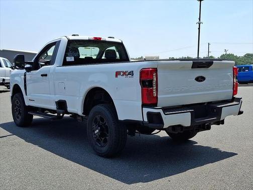 2025 Ford F-350 XL