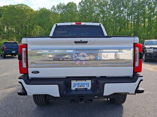 Star White Metallic Tri-Coat 2023 Ford F-250 Platinum