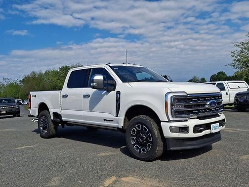 Star White Metallic Tri-Coat 2023 Ford F-250 Platinum