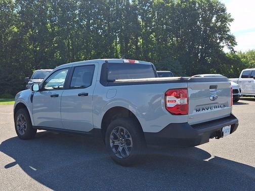 Avalanche 2023 Ford Maverick XLT