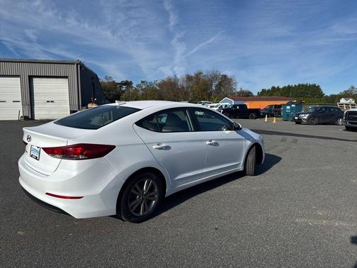 2018 Hyundai ELANTRA Value Edition