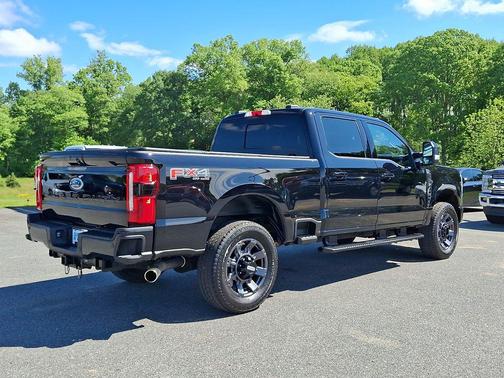 Agate Black Metallic 2024 Ford F-250 Lariat