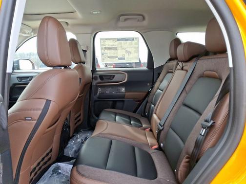 Orange Fury Metallic Tri-Coat 2026 Ford Bronco Sport Outer Banks