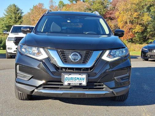 2020 Nissan Rogue SV