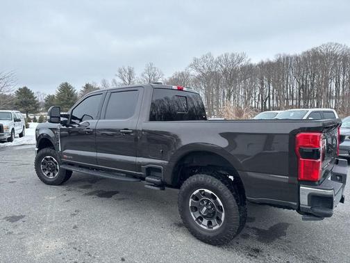 2024 Ford F-350 Lariat