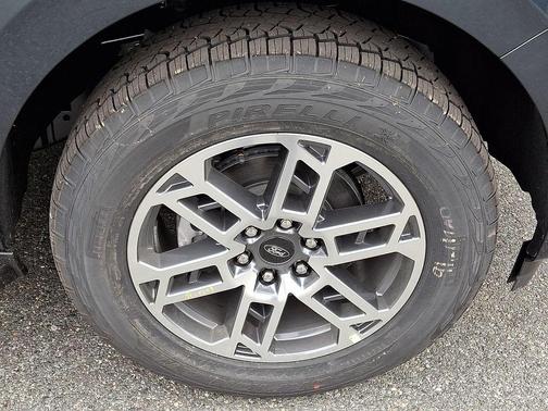 2025 Ford Expedition Max Active 4x4