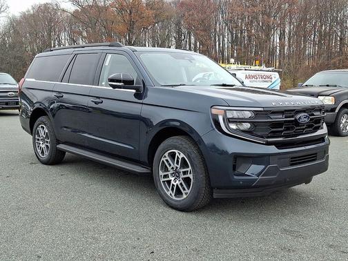 2025 Ford Expedition Max Active 4x4