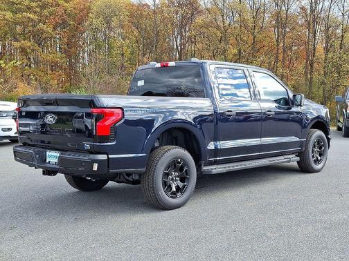 2025 Ford F-150 Lightning XLT