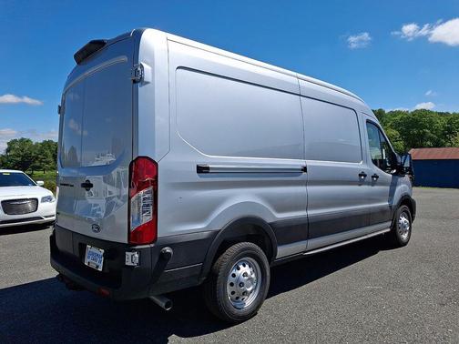 Ingot Silver Metallic 2026 Ford Transit-250 Base