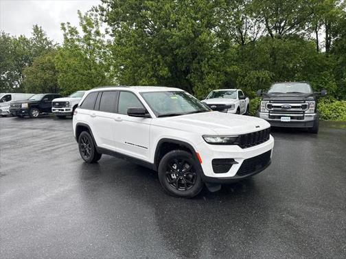 2024 Jeep Grand Cherokee Altitude