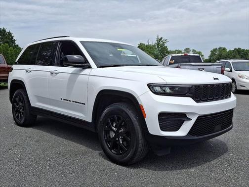 2024 Jeep Grand Cherokee Altitude