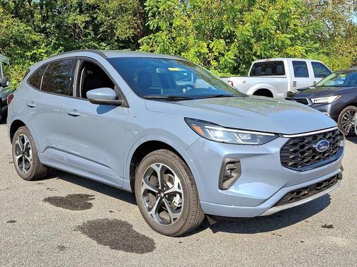 2025 Ford Escape ST-Line Elite