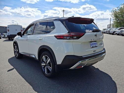 2021 Nissan Rogue Platinum