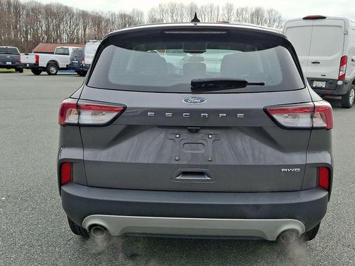 2022 Ford Escape S
