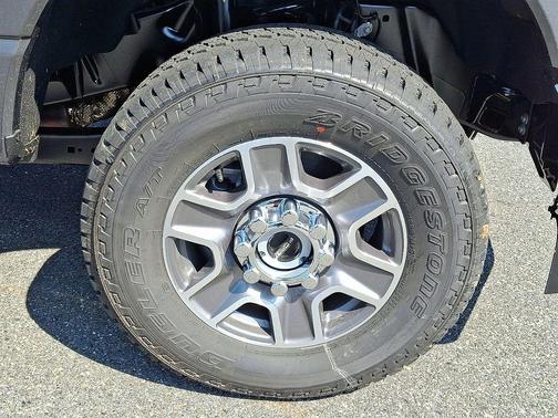 2026 Ford F-350 Lariat