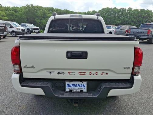 2022 Toyota Tacoma SR