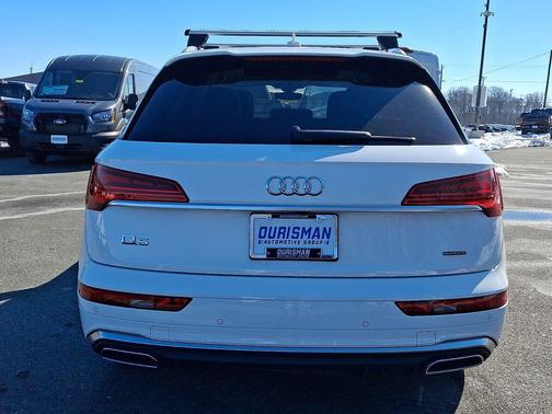 2023 Audi Q5 45 S line Premium Plus