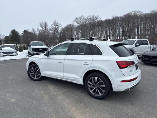 2023 Audi Q5 45 S line Premium Plus