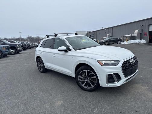 2023 Audi Q5 45 S line Premium Plus