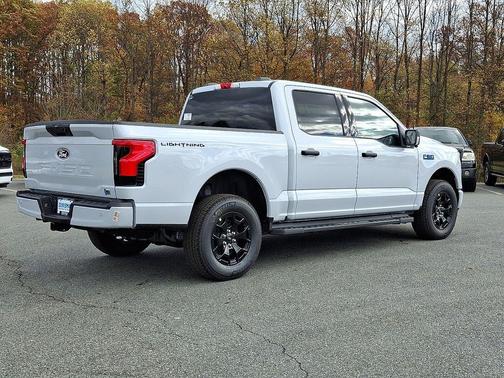 2025 Ford F-150 Lightning XLT