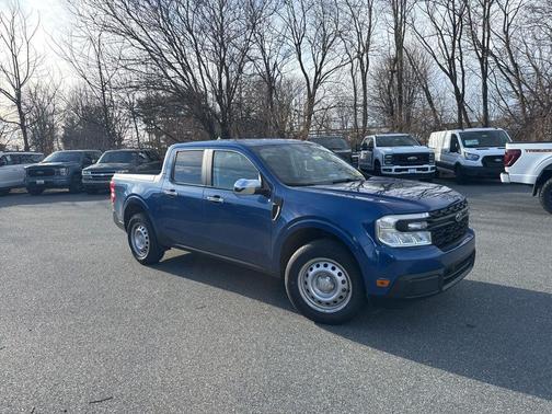 2024 Ford Maverick XL