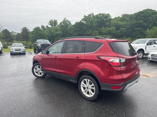 Ruby Red Metallic Tinted Clearcoat 2018 Ford Escape SEL