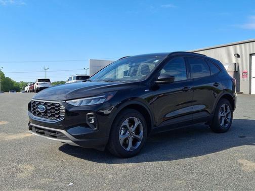 Agate Black Metallic 2025 Ford Escape ST-Line Select