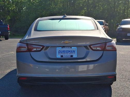 Mineral Gray Metallic 2022 Chevrolet Malibu FWD LT