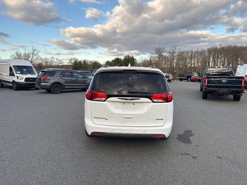 2018 Chrysler Pacifica Limited