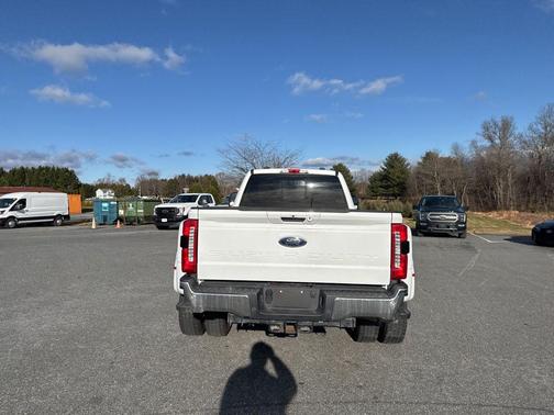 2023 Ford F-450 Lariat
