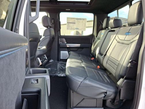 2026 Ford F-350 Platinum