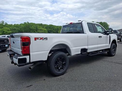2025 Ford F-250 XL