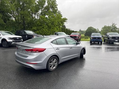 2017 Hyundai ELANTRA Value Edition
