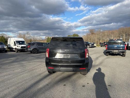 2023 Chevrolet Suburban 4WD Z71