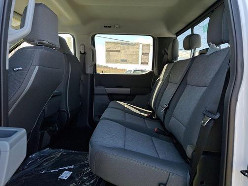 Oxford White 2026 Ford F-350 XL