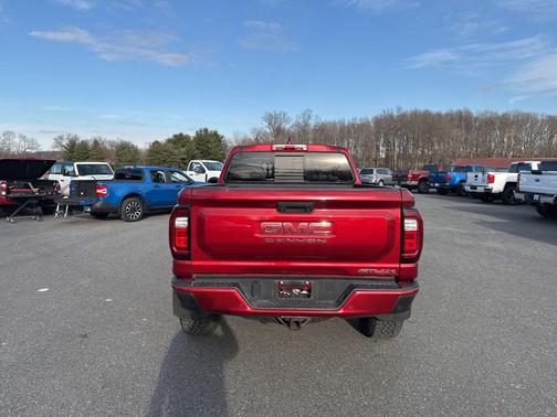 2024 GMC Canyon AT4X