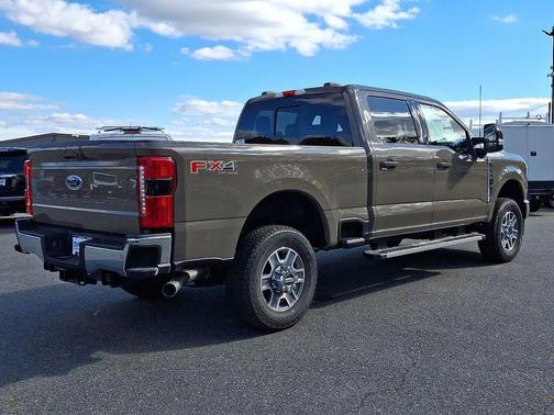 2026 Ford F-350 Lariat