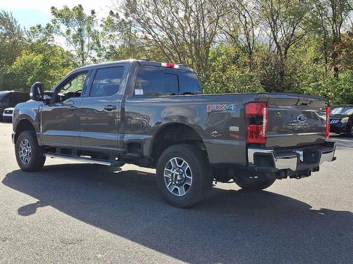 2026 Ford F-350 Lariat
