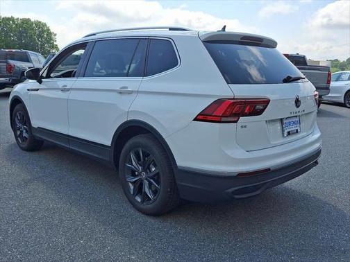 2024 Volkswagen Tiguan 2.0T SE 4MOTION