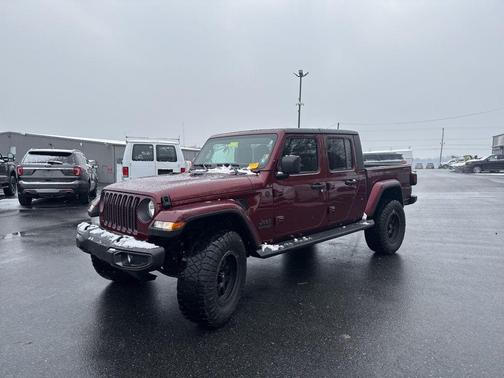 2021 Jeep Gladiator Sport