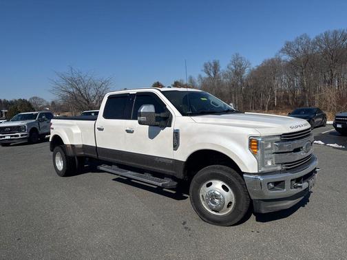 2017 Ford F-350 Lariat