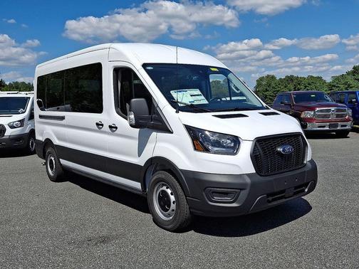 2025 Ford Transit-350 XL