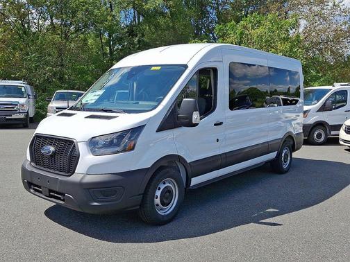 2025 Ford Transit-350 XL