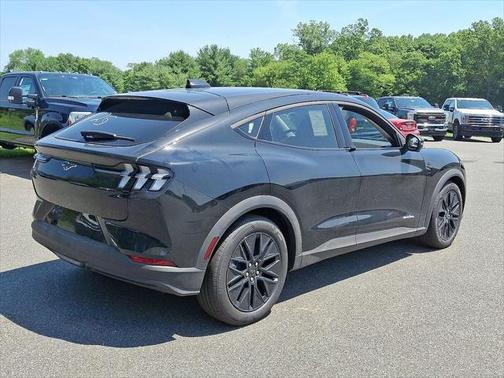 2025 Ford Mustang Mach-E Select