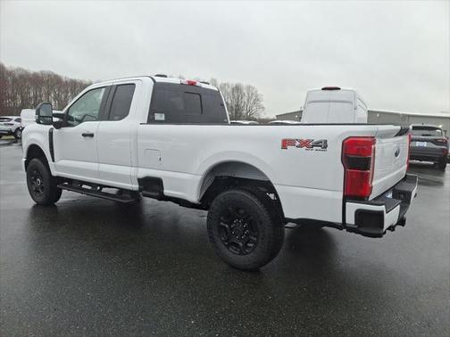 2025 Ford F-250 XL