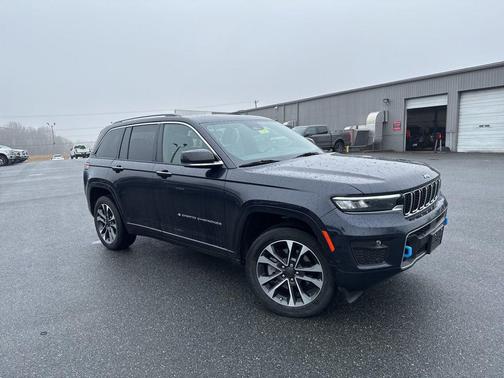 2023 Jeep Grand Cherokee 4xe Overland